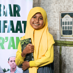 Annisa (10 Tahun)